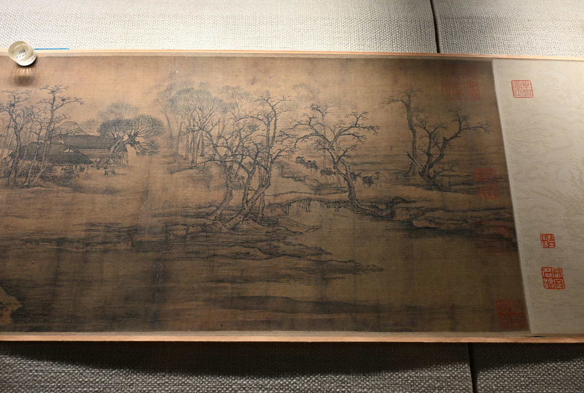 清关槐上塞锦林图有多少幅作品呢、帮我用200字详细描述