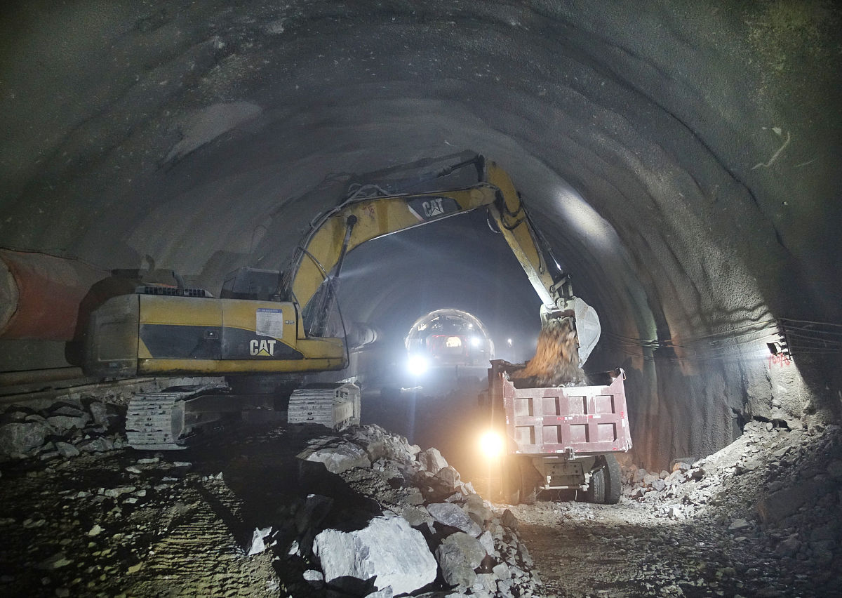 施工合同协议书内容