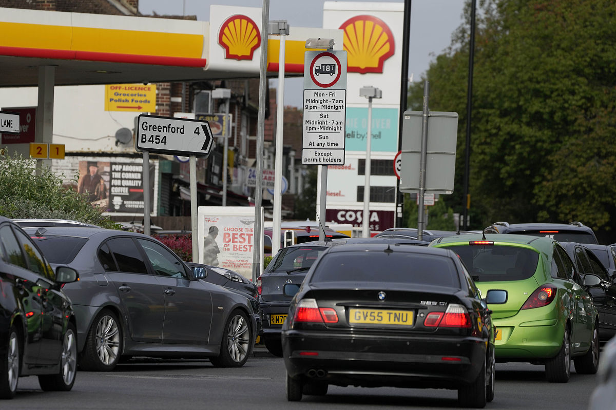 云南交通技师学院铁路运输管理专业: 培养铁路运输人才，就业前景广阔