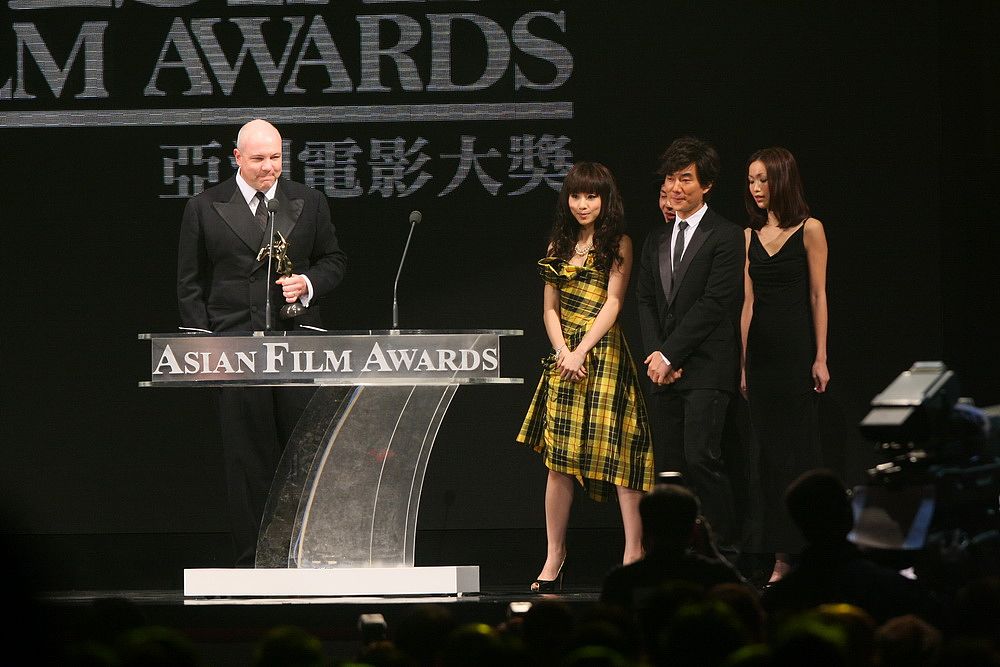 2009年3月23日讯,香港,第3届亚洲电影大奖颁奖礼当日举行.邓丽欣,任贤