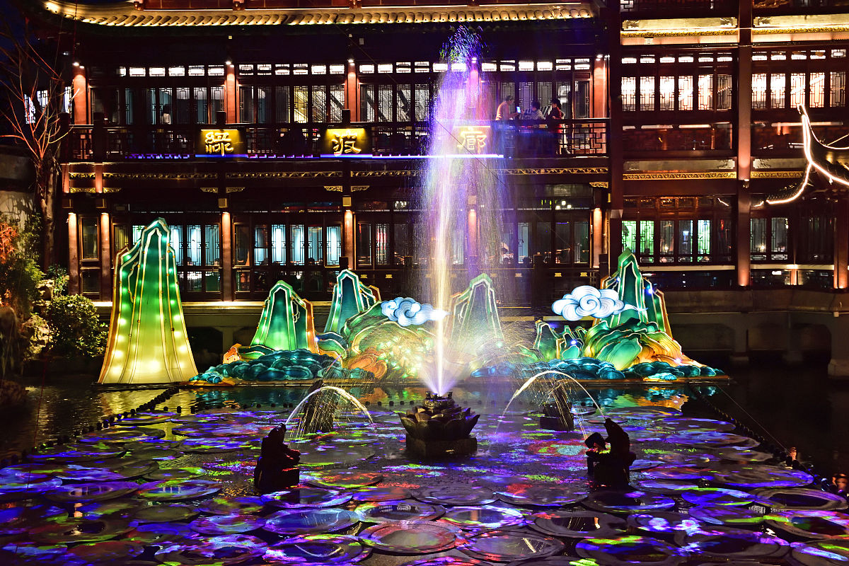 西安兴庆宫水景艺术与环境艺术的完美融合 - 声、光、电技术打造独特景观