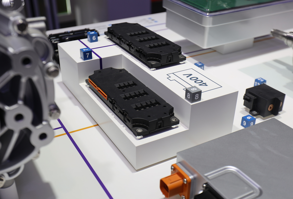 步进电机控制器助力工业机器人实现精准控制