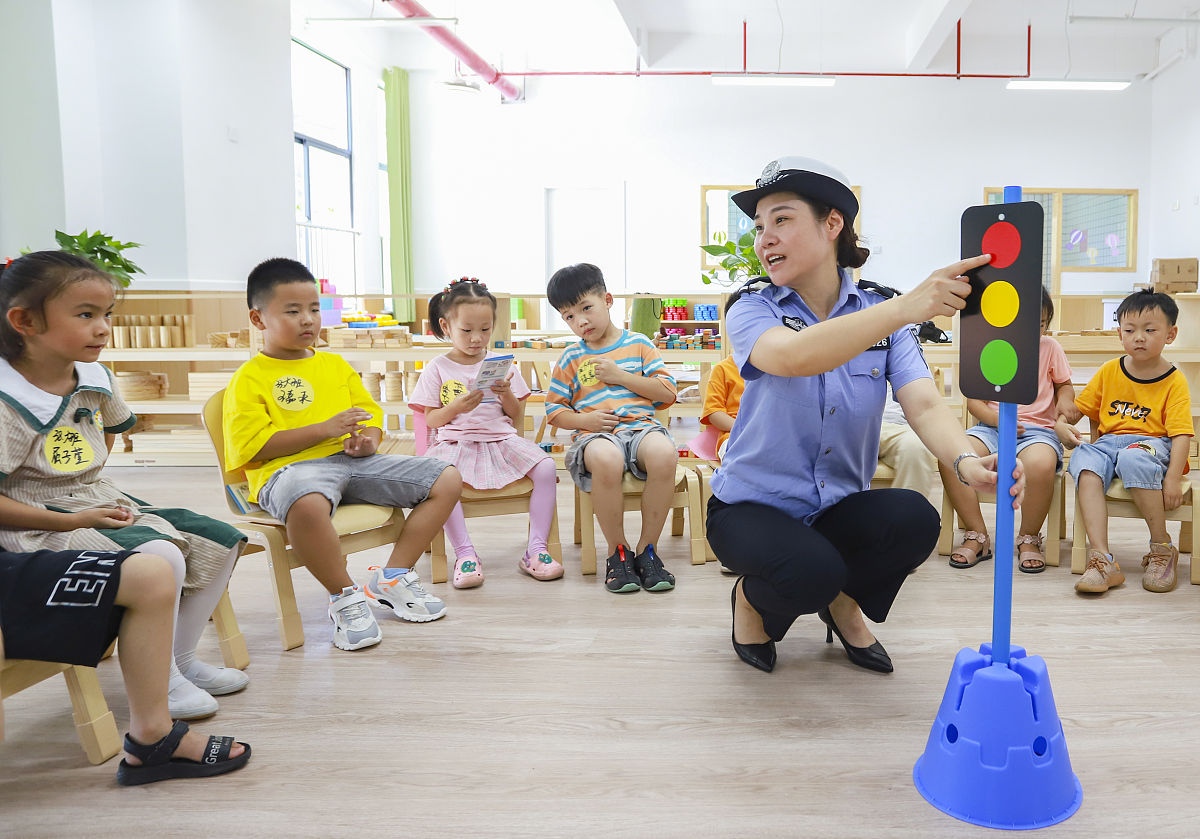 重庆幼师专业学校入学需要通过哪些程序面试哪些内容？