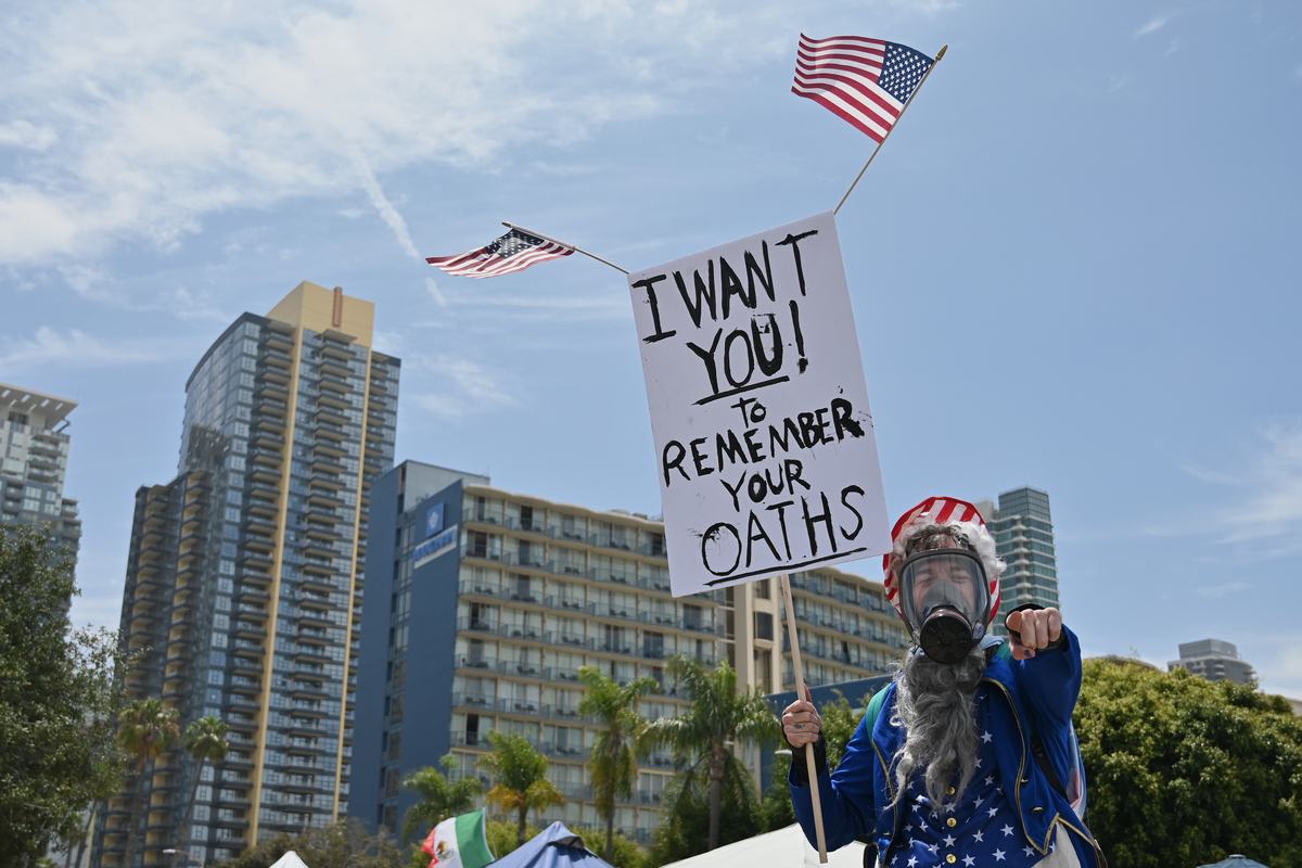 美国锁国的时代：安全与自由的悖论