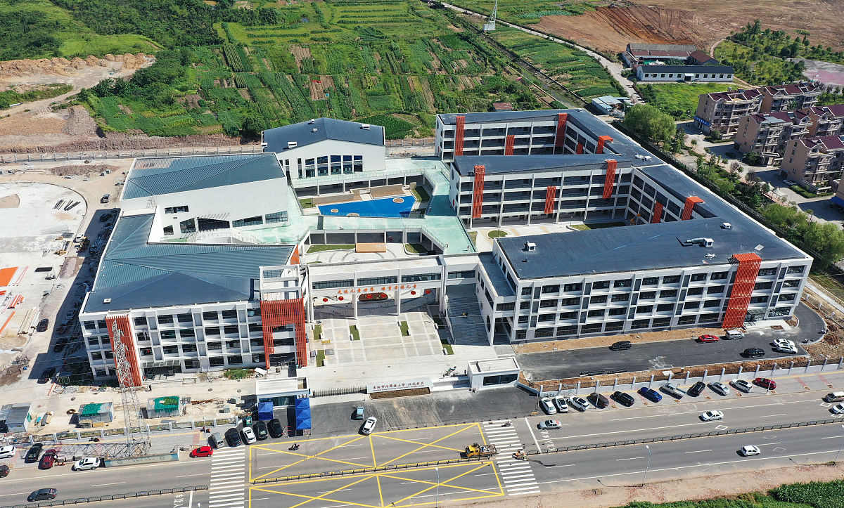 林芝市第一中学怎么样？用发散