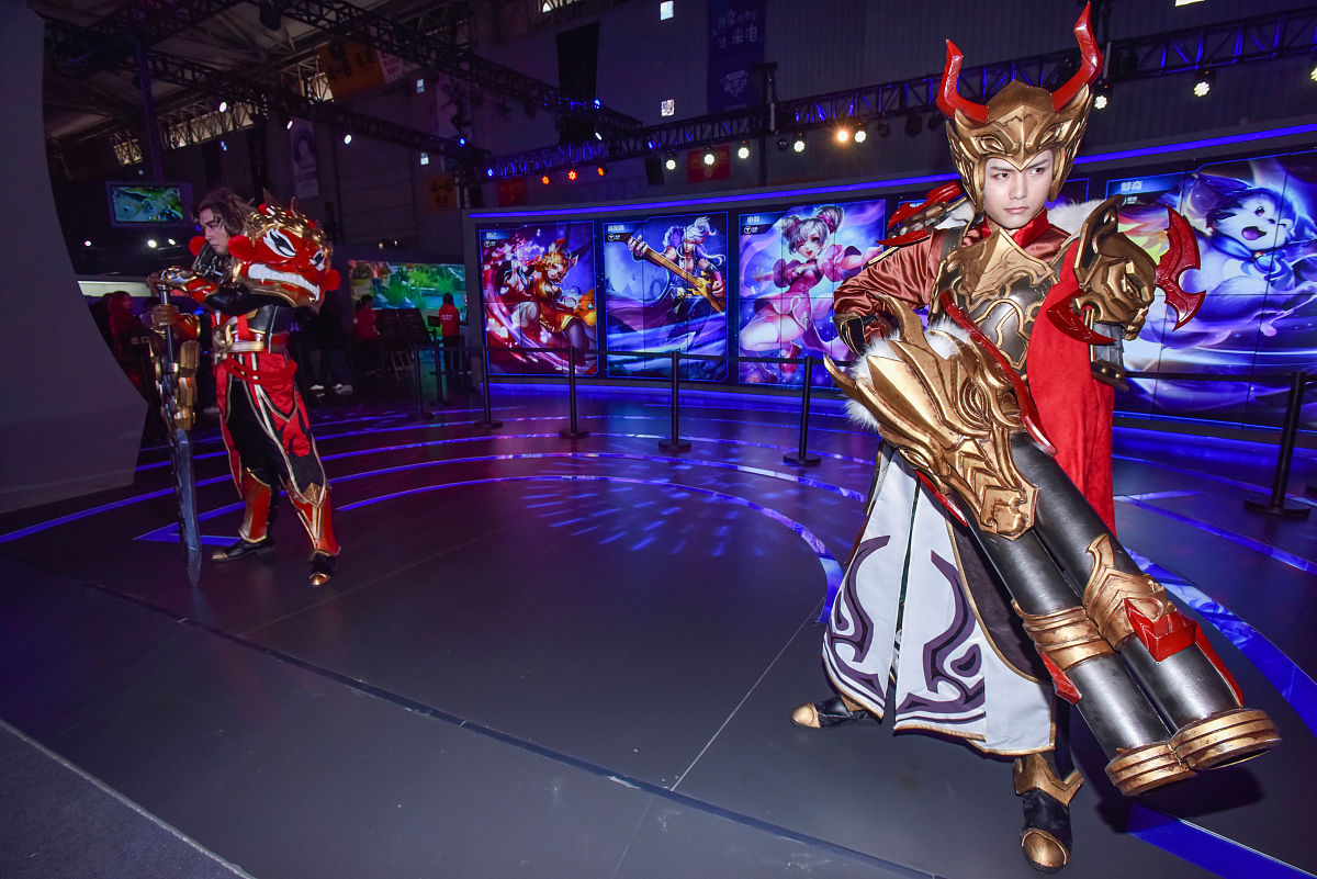 荣耀王者快速上王者攻略：从新手到王者玩家的进阶之路