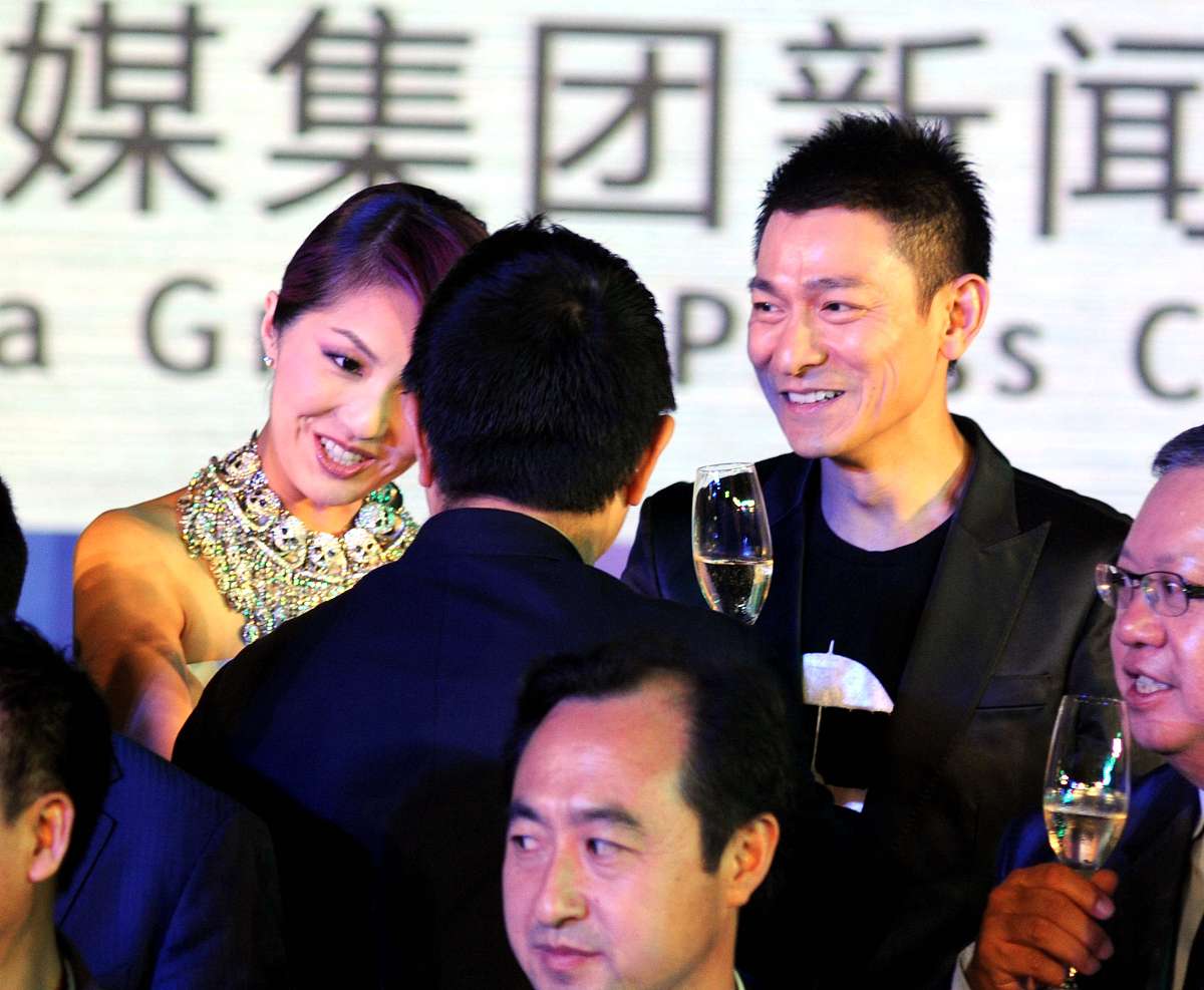 2011年<strong>7</strong>月28日,上海,香港娱乐业巨头林建岳博士旗下之丰德丽控股有限