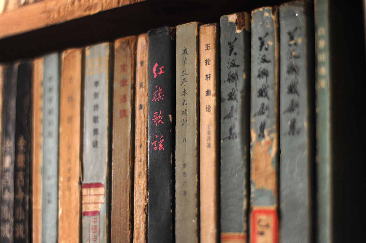 中国有哪些著名历史典故、古代诗词表达了行万里路比读万卷书重要