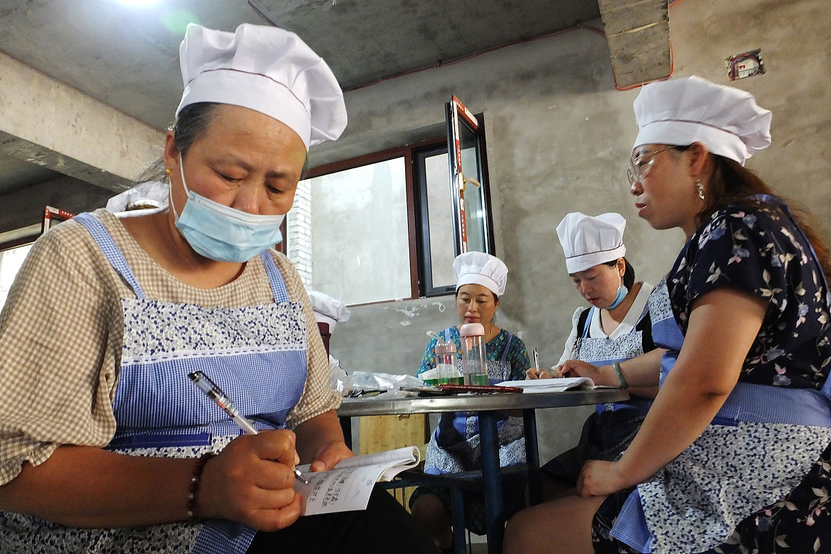 四川省屏山县职业技术学校会计事务专业可以选择哪些就业方向