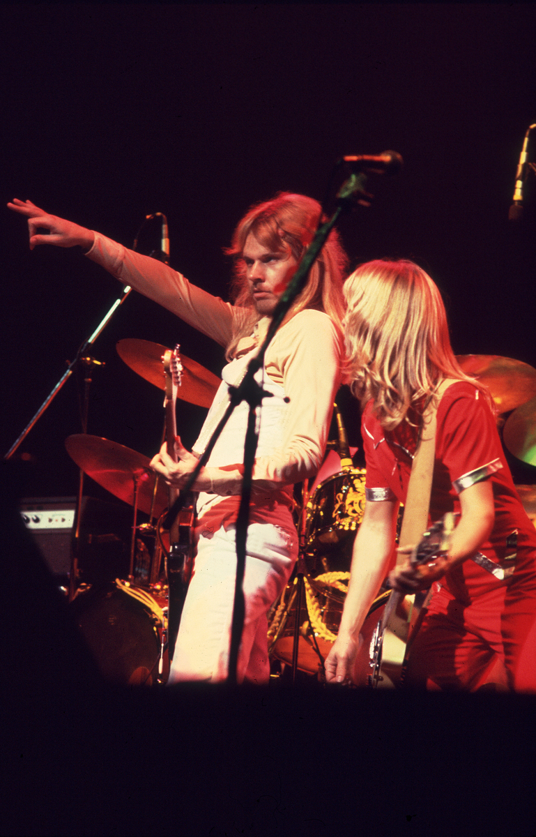 像加州旅馆一样经典的摇滚民谣歌曲推荐