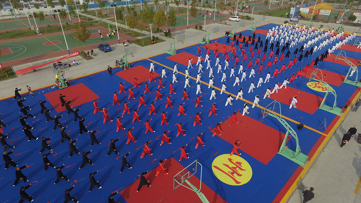 广场舞歌词：我们老了还能在一起吗？