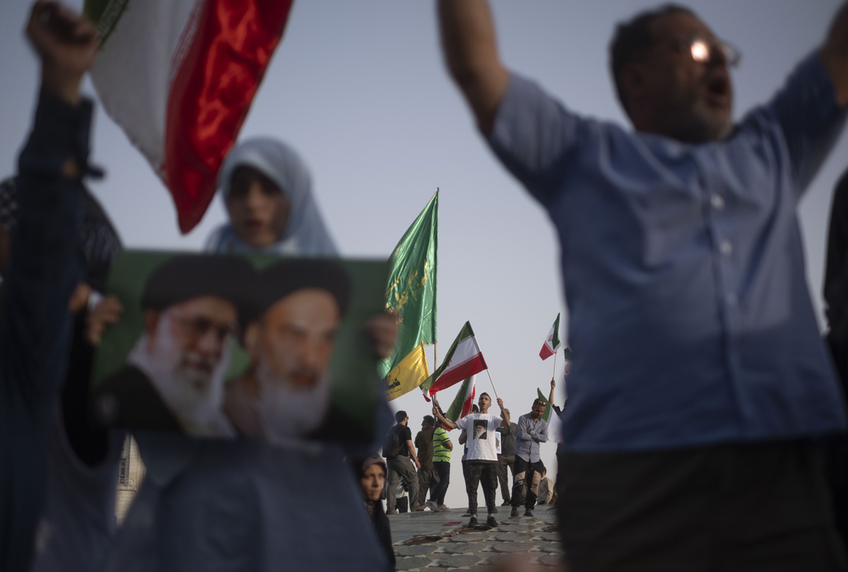 伊朗伊斯兰革命：伊斯兰教政治化与伊朗变革