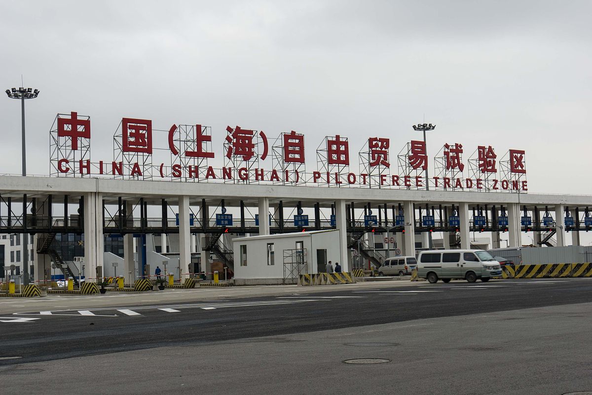 云南主要口岸进出口通关时间是？