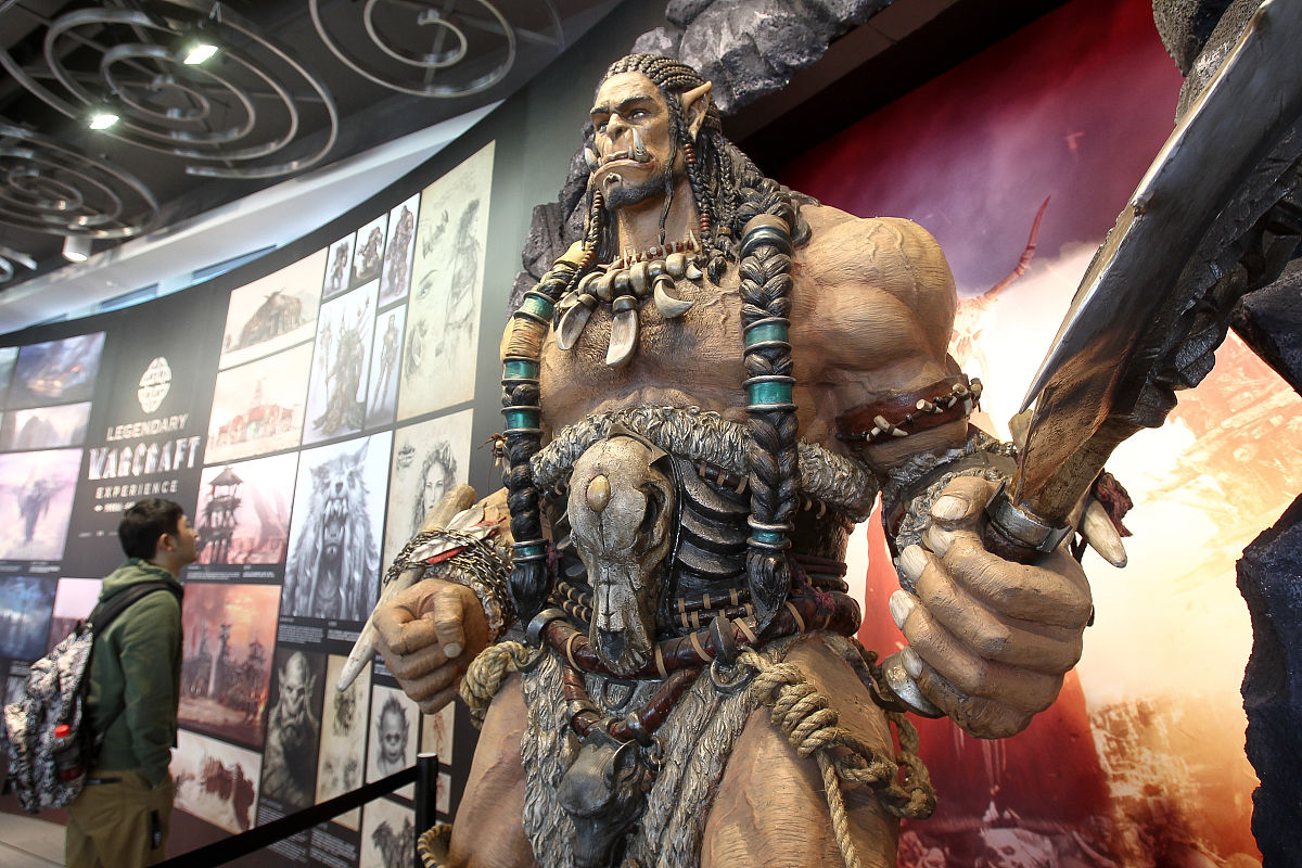 半兽人与野兽：城墙背后的生存法则