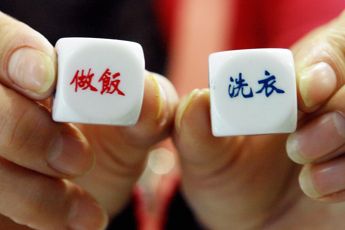 一个女孩子和我说比赛输了她的运气全用在麻将上了如何回答她 调皮一点