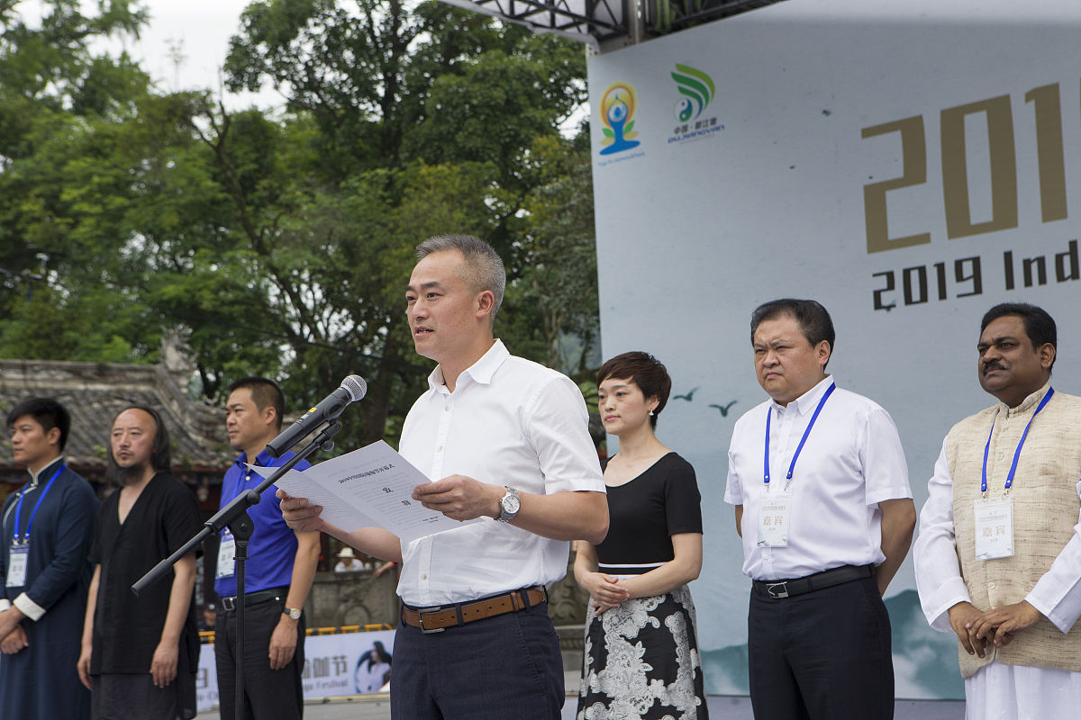 川台合作：两岸职业学校互签友好协议