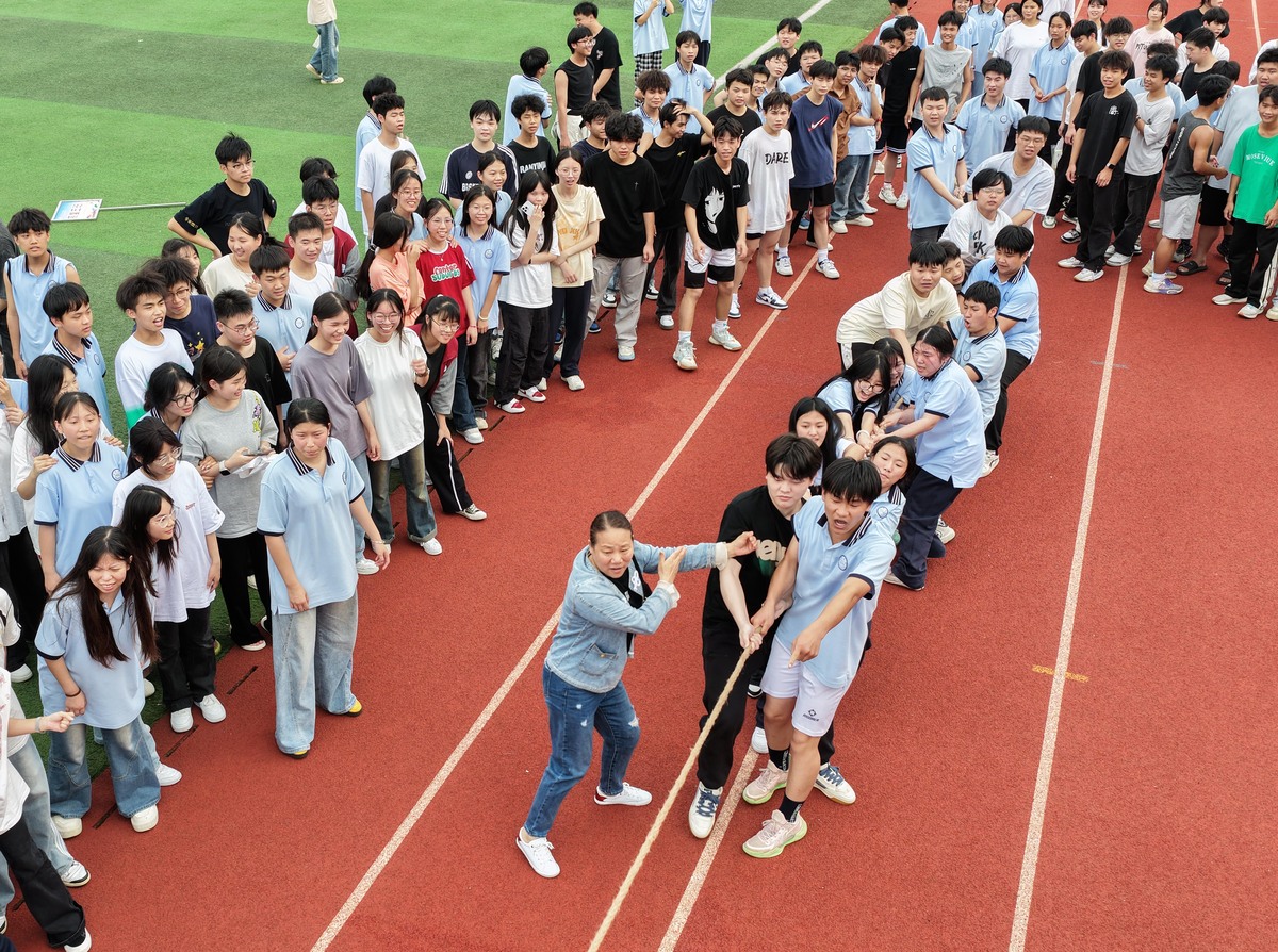 团结的力量：难忘的田径比赛