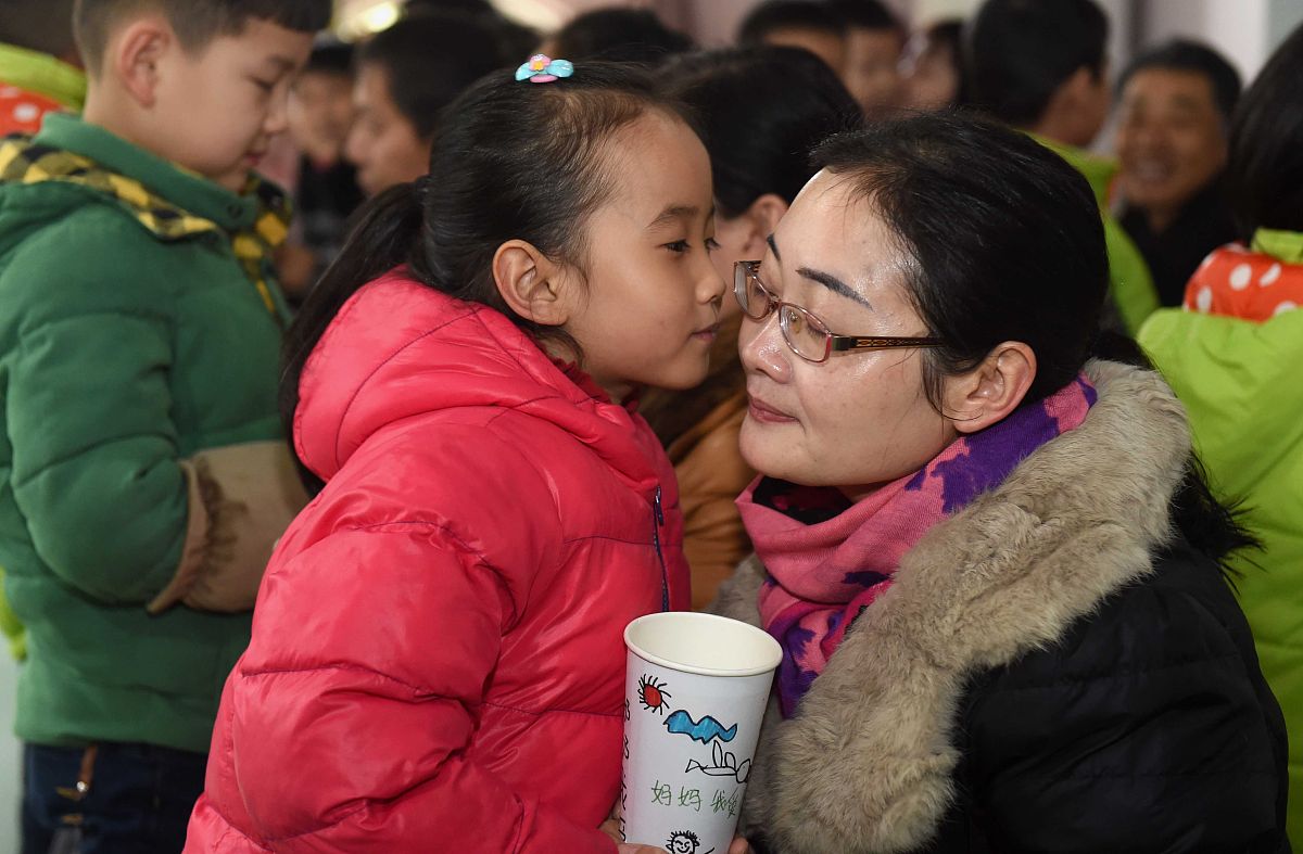 婚礼致辞：表达对女方父母的感激和爱意