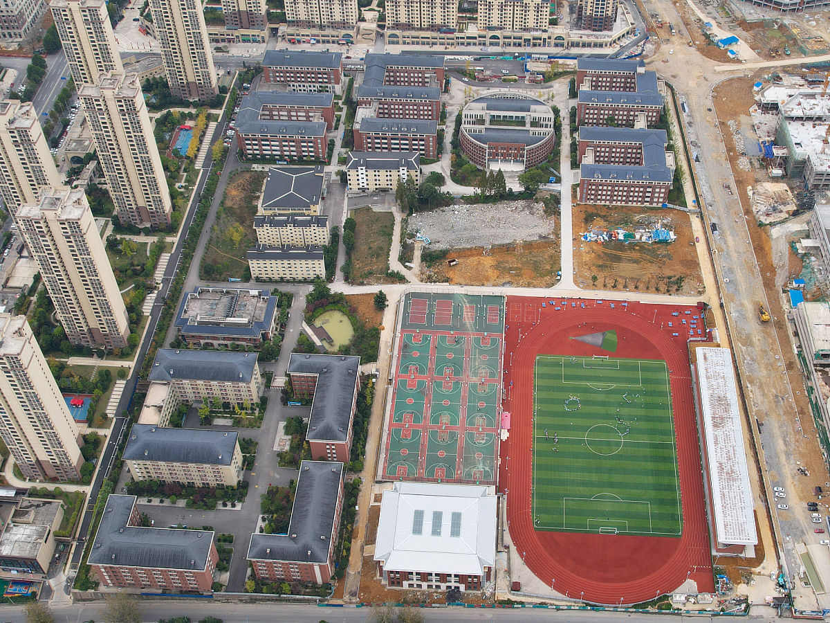 初中生读遵义哪所学校好