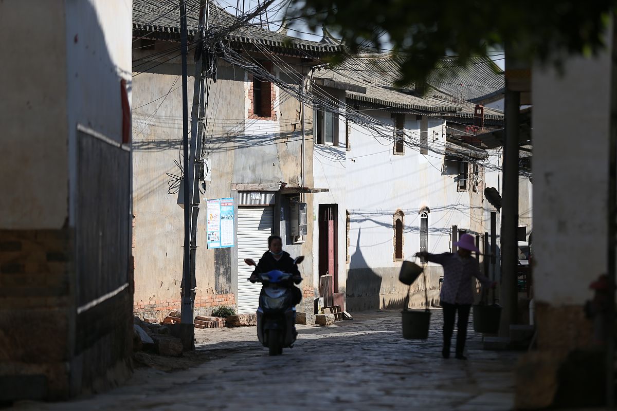 红河州财经学校建筑工程造价专业课程设置：全面培养实用人才