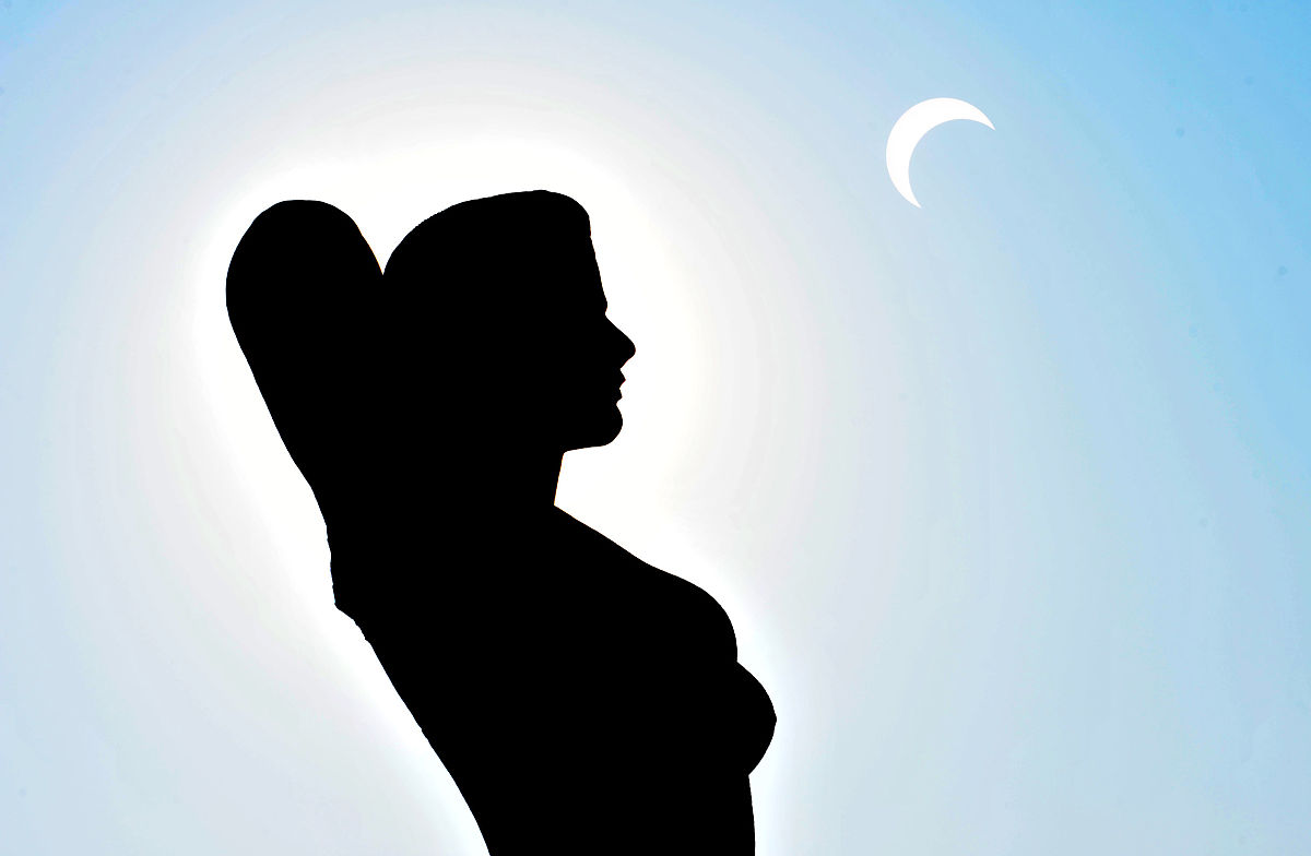 日全食几百年一次