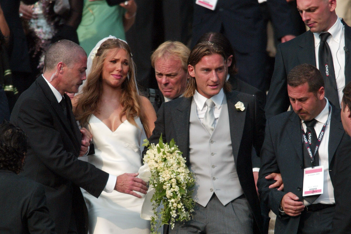 父母结婚没邀请我参加？原因可能有很多！