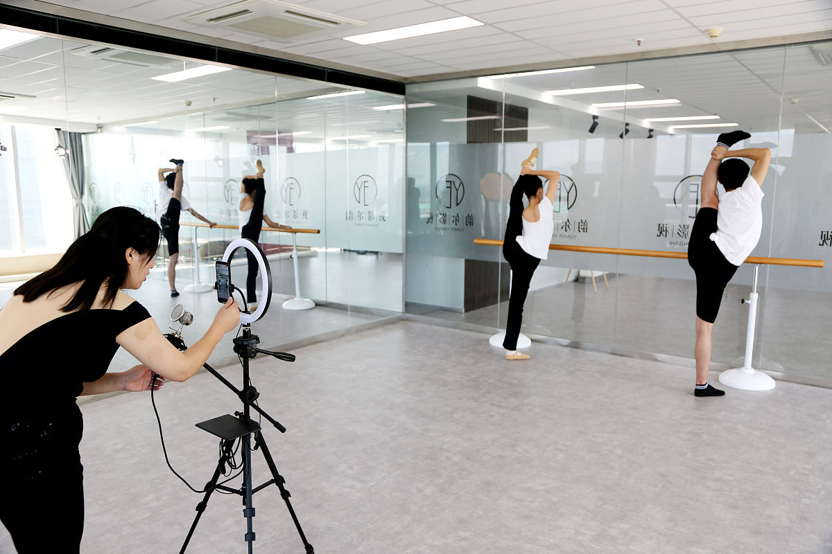 上海电影艺术职业学院摄影专业怎么样？教学质量、师资力量、实践机会全解析