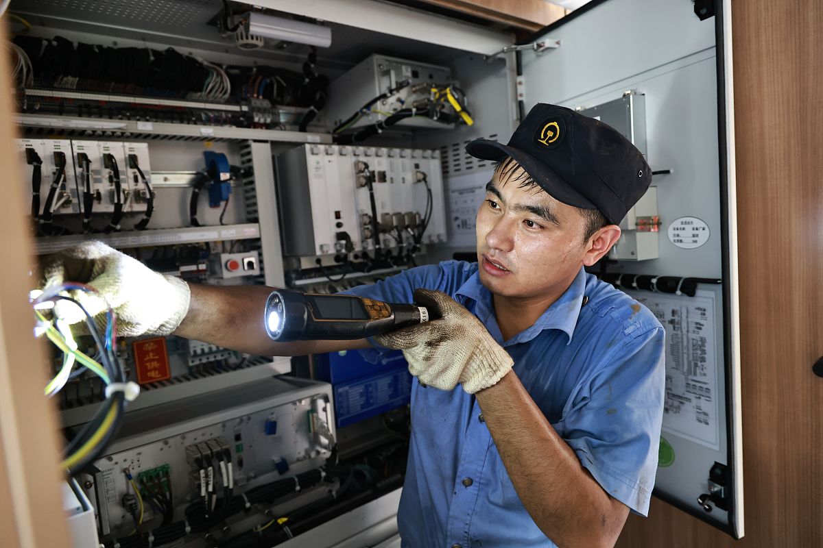 高速动车组检修技术专科就业前景好不好