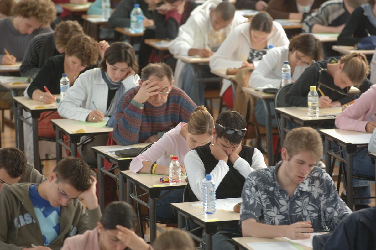 咸宁美术绘画中等学校机电技术应用招生简章