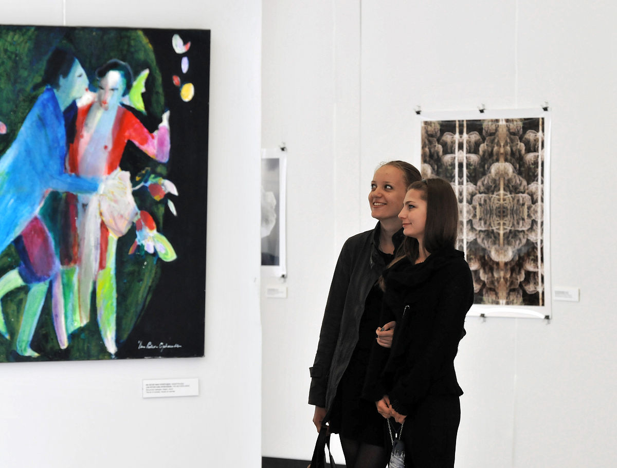 First Nations Artists Challenge Western Research Methods: Rebecca Belmore's 'Vigil'