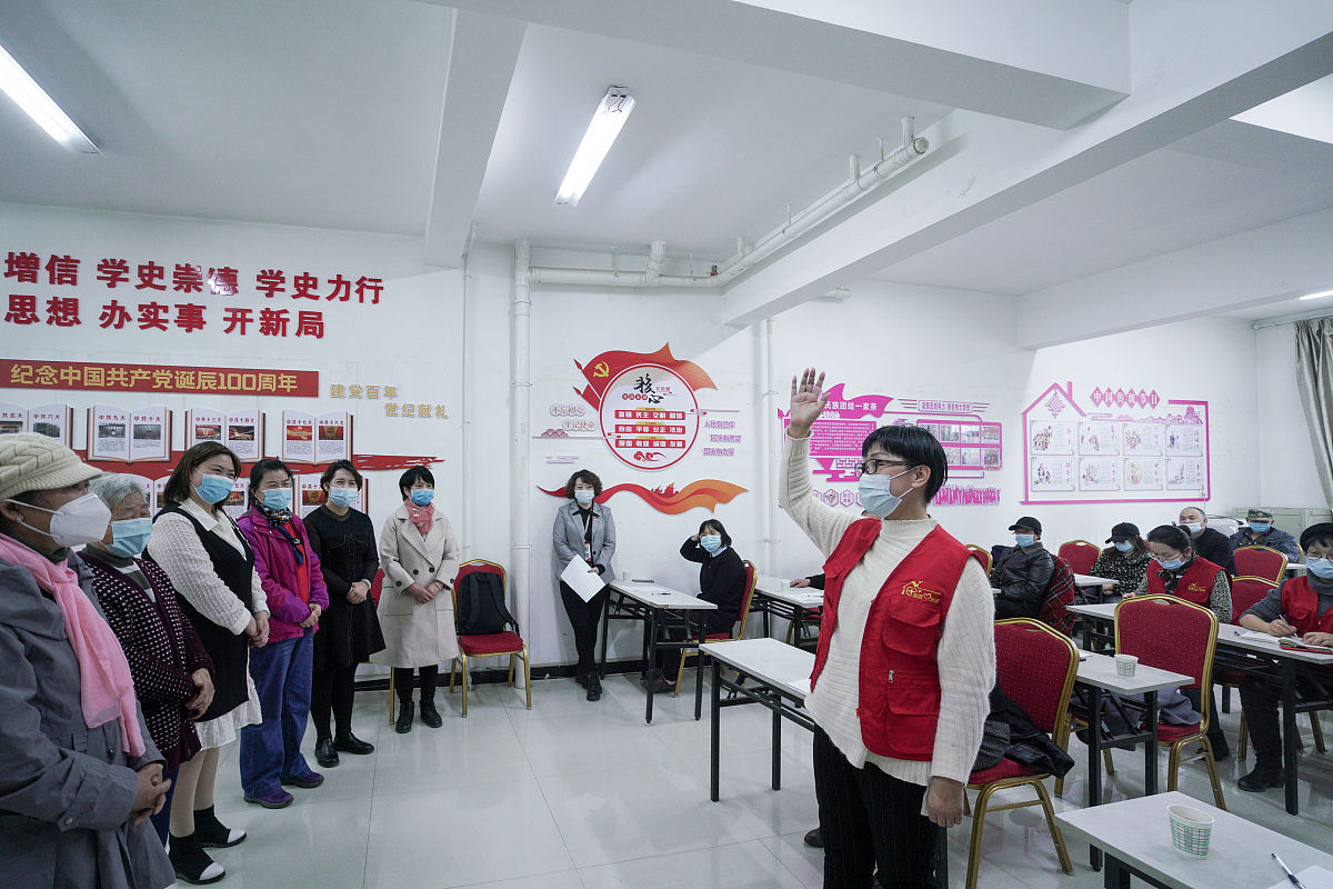 关于《志愿服务意识和精神培养》包含 195后00后10后的志愿服务意识培育研究 2大学生、职业青年、中职高职、农村青年志愿精神培养的方法和路径研究一共需要3000字