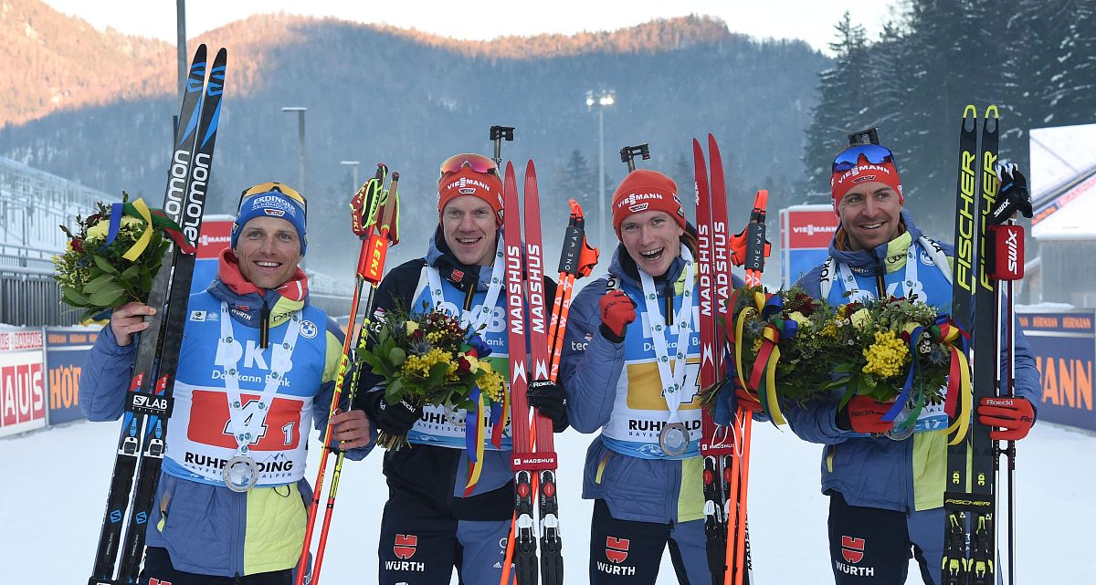 2004年5月20日跟2008年7月5日差多少天