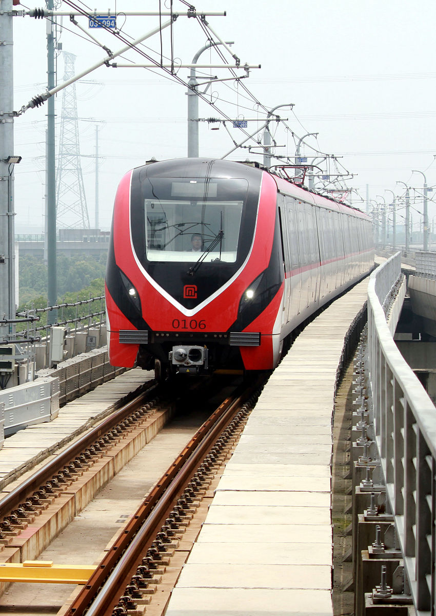 重庆綦江职业教育中心轨道交通专业介绍 - 地铁人才培养的摇篮