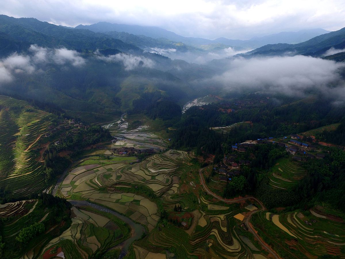 文章内容是贵州起重设备安装工程资质办理内容生动