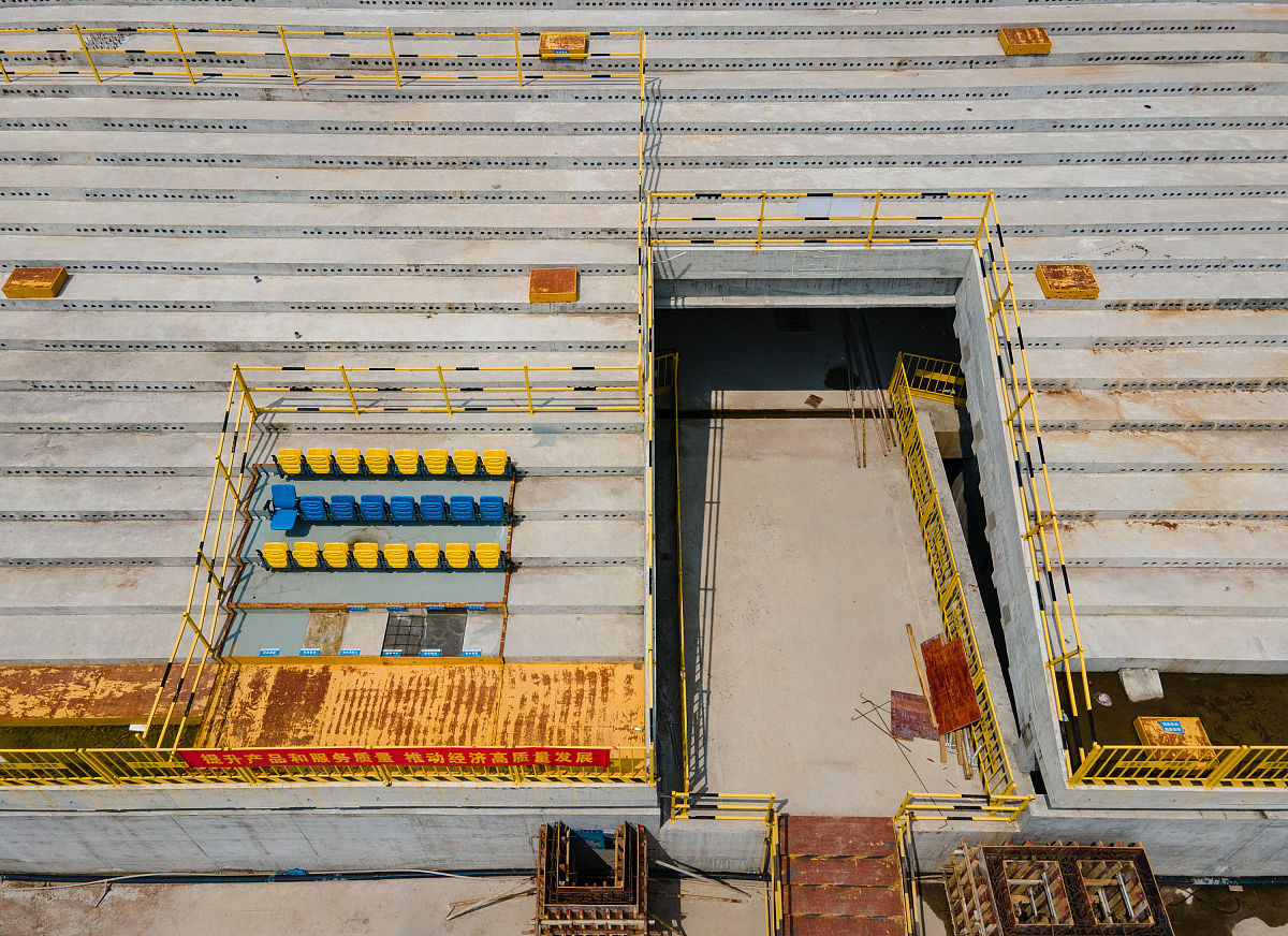 翻译
An enclosure/barrier is required when there is stored energy.