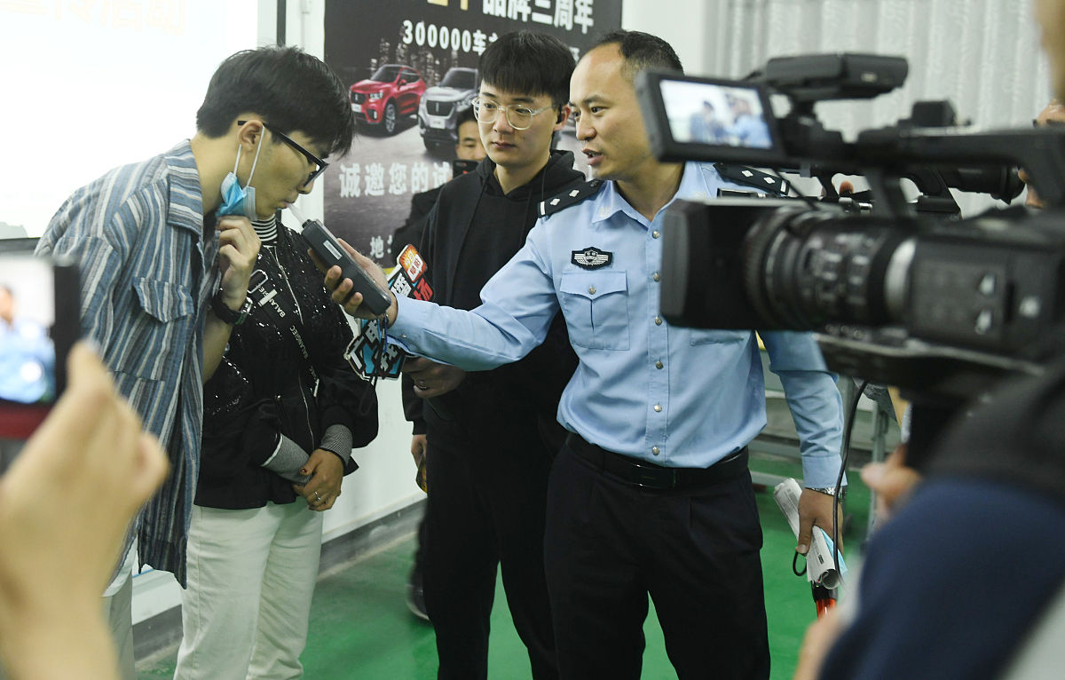 5毫升白酒会酒驾吗？酒精影响因素解析