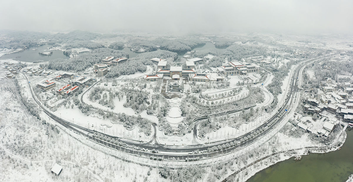 贵阳中专学校推荐：2022年初中毕业生指南