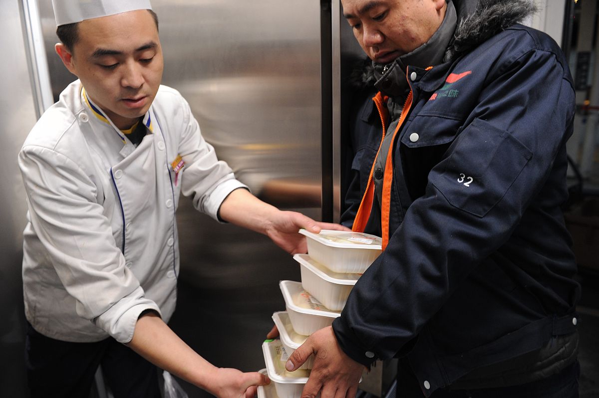 店小二加2字，10个方案助你打造优秀服务团队