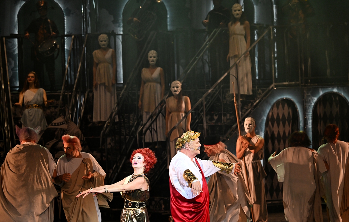 电影中关于中世纪文化感想 不少于800字