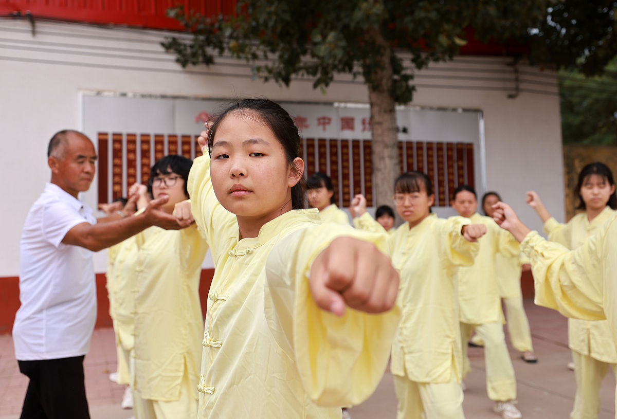 2019年广安市东方文化武术学校中职中专招生简章