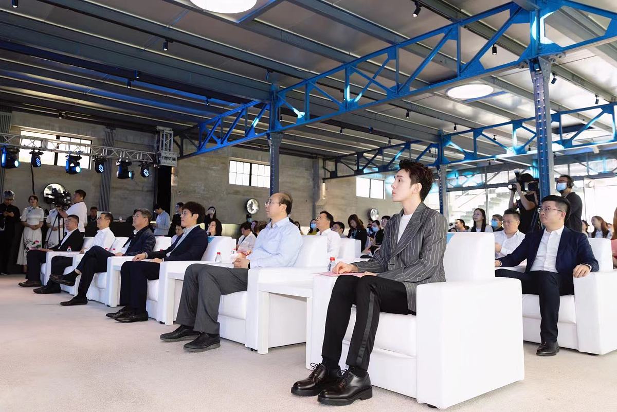 2021年5月28日,上海,品质生活直播周活动.李佳琦