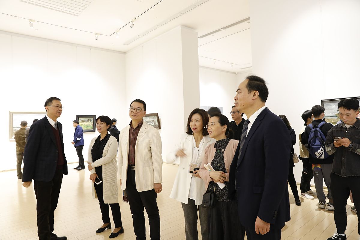 武汉纺织大学学院中考没考好怎么办？如何选择？