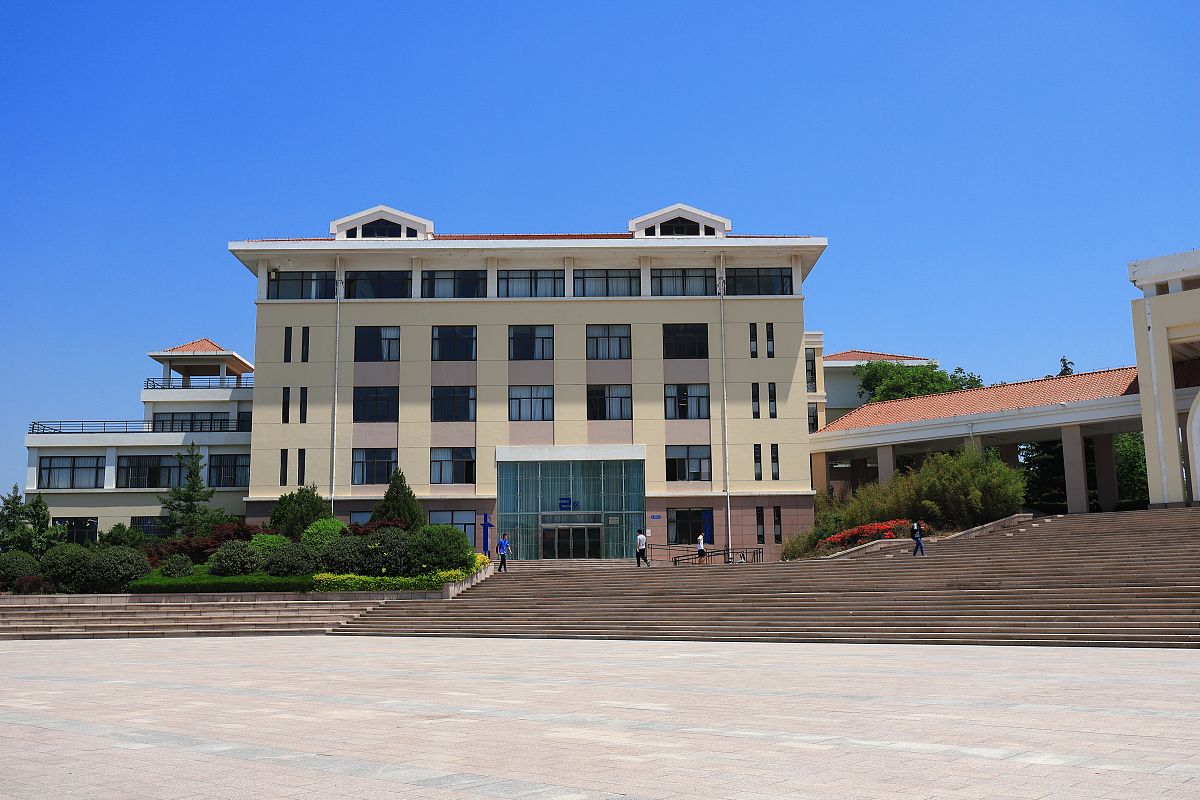 凉山州农业学校高星级饭店运营与管理专业涉及哪些课程