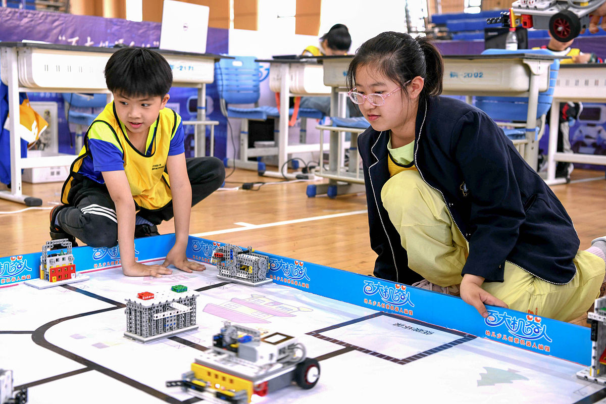 成都五月花培训学校机投校区介绍