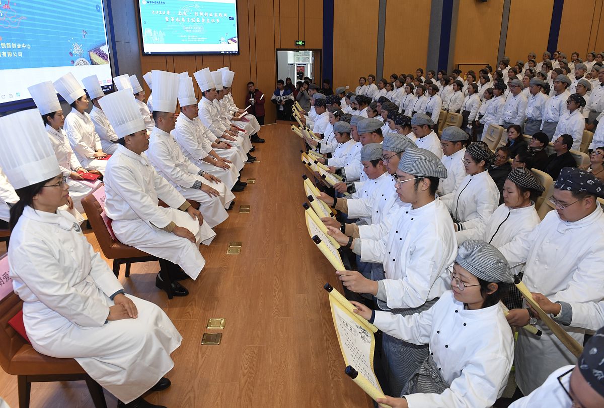 曲靖工商职业技术学校中餐烹饪与营养膳食专业怎么样？ - 就业前景、师资力量、课程设置分析