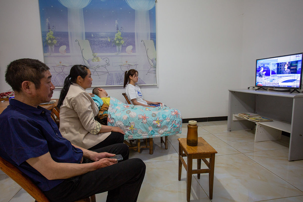 社区工作者个案分析：如何帮助孤独老人重拾生活乐趣