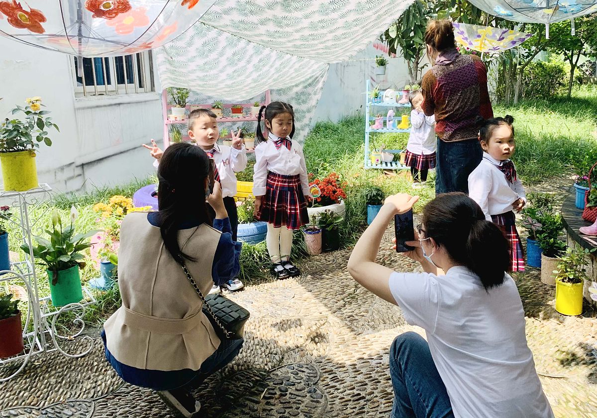  🌱  **创意花园：在游戏沃土中培育童心妙想**