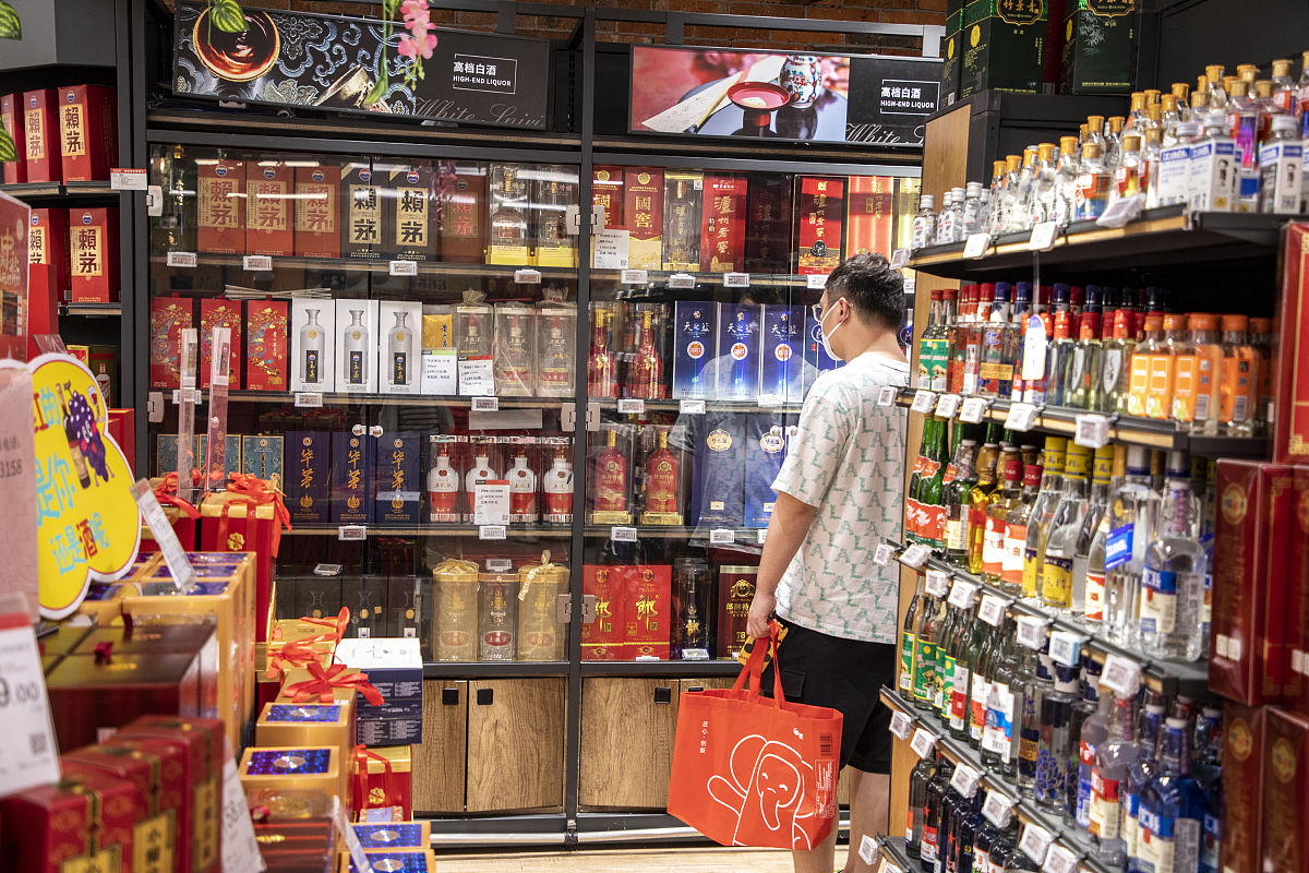 中国烟酒店发展前景分析：挑战与机遇并存