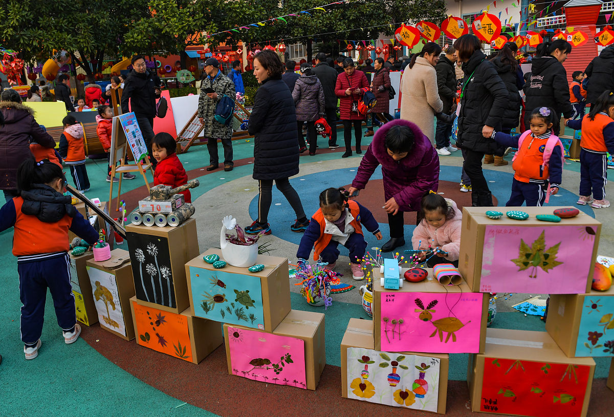 校园活动废物利用手工作品展览策划案的活动主要事项