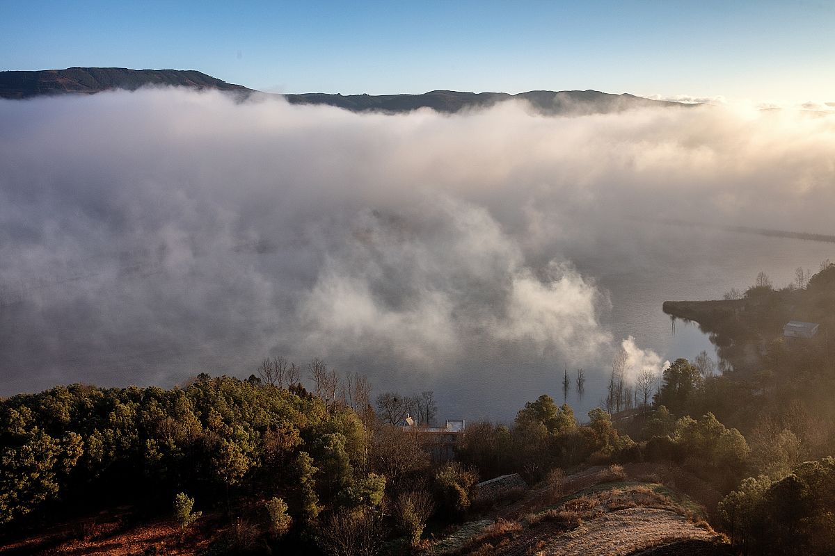 曲靖医学高等专科学校2019年招生办联系电话